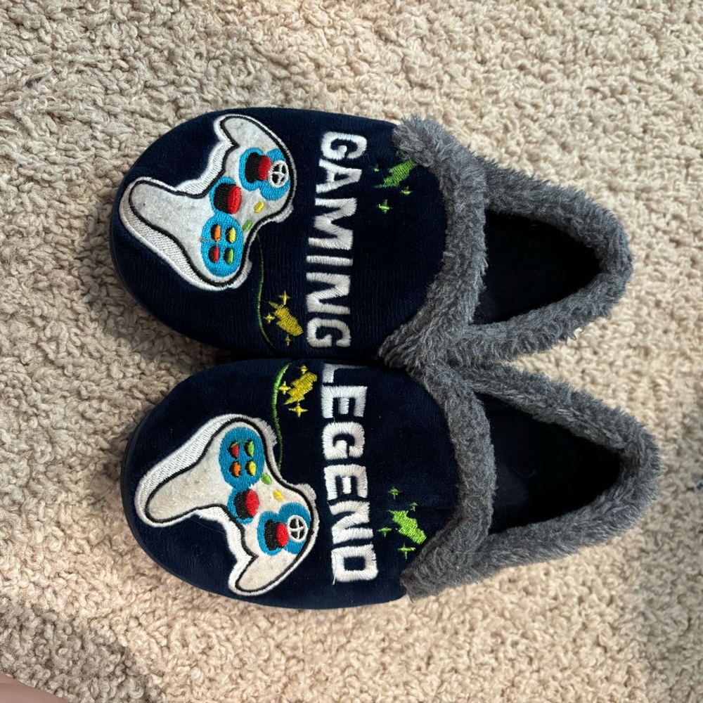 Gaming Legend Slippers with Game Controller Design